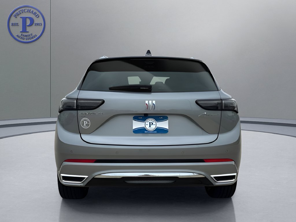 Used 2024 Buick Envision Avenir AWD/4WD image 8