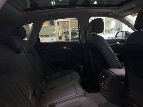 Used 2023 Audi Q5 2.0T Premium Plus w/ Premium Plus Package image 12