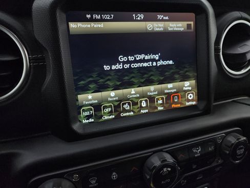 Used 2022 Jeep Wrangler Unlimited Sahara w/ LED Lighting Group image 43