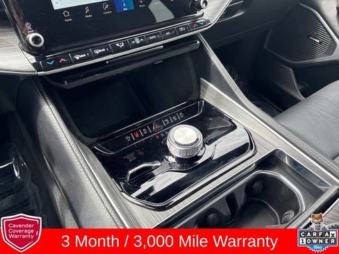 Used 2023 Jeep Wagoneer Series II w/ Flexible Seating Group AWD/4WD image 24