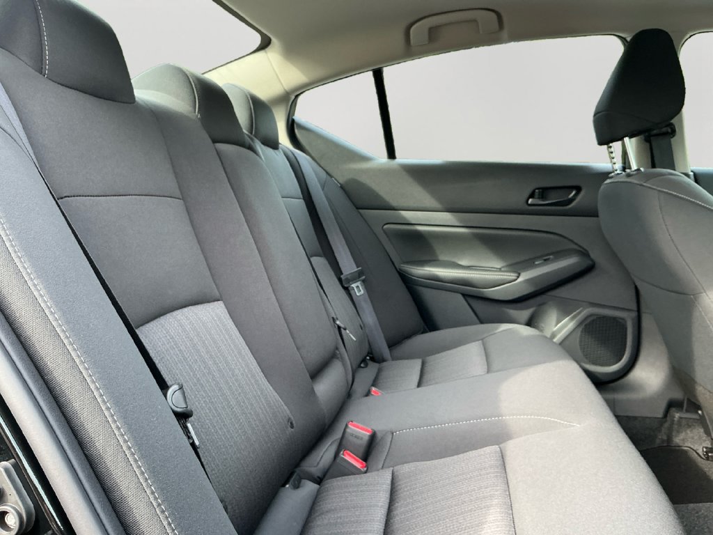 Used 2026 Nissan Altima 2.5 SV FWD image 13