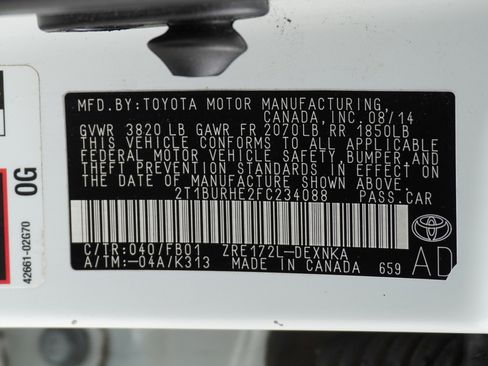 Used 2015 Toyota Corolla LE image 36