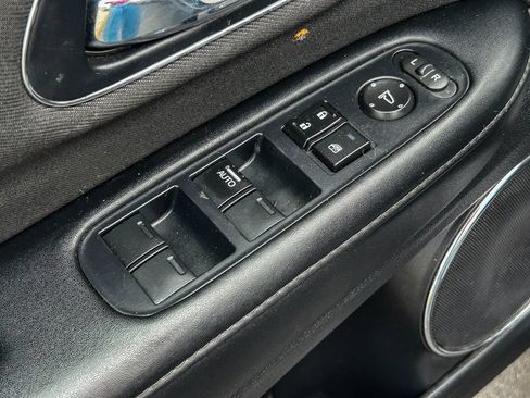Used 2021 Honda HR-V EX image 26