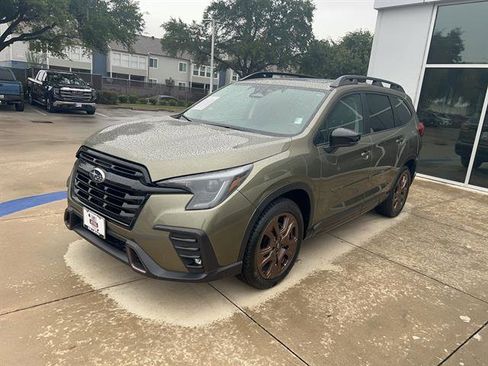 Used 2025 Subaru Ascent Bronze Edition AWD/4WD image 1