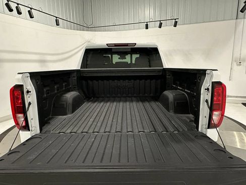 Used 2026 GMC Sierra 1500 Elevation w/ Preferred Package AWD/4WD image 5