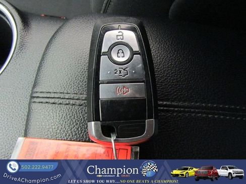 Used 2018 Ford Mustang Coupe RWD image 6