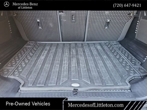 Used 2024 Land Rover Defender 110 S AWD/4WD image 31