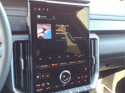 Used 2026 GMC Acadia Elevation w/ Elevation Premium Package image 26