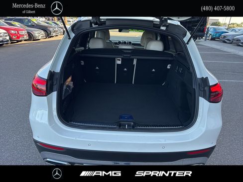 Certified 2025 Mercedes-Benz GLC 300 image 6
