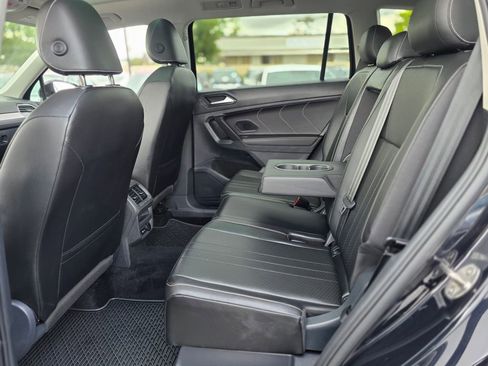 Used 2024 Volkswagen Tiguan SE image 17