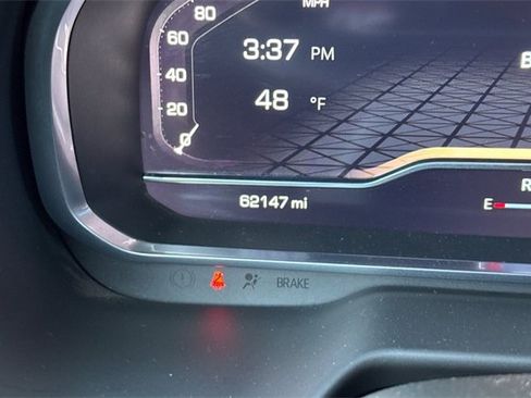 Used 2023 GMC Yukon SLT image 39