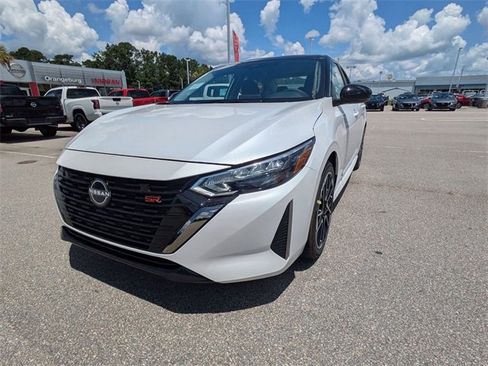 New 2025 Nissan Sentra SR w/ Trunk Package image 7