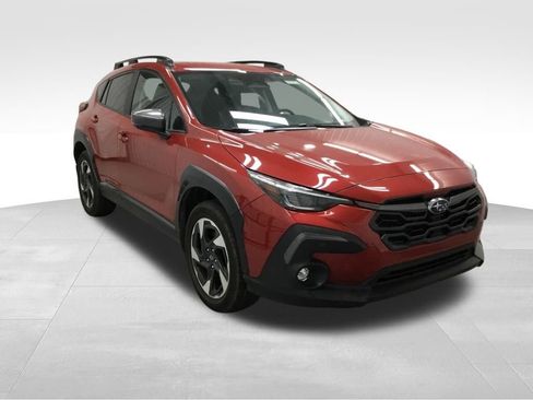Used 2024 Subaru Crosstrek 2.5i Limited image 3