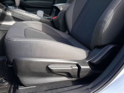 Certified 2025 Subaru Impreza 2.0i image 14