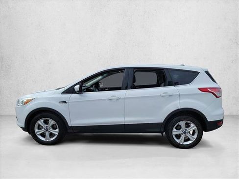 Used 2015 Ford Escape SE image 8