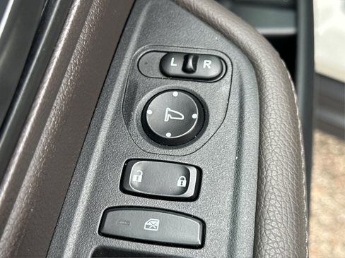 Used 2018 Honda Odyssey EX-L image 36