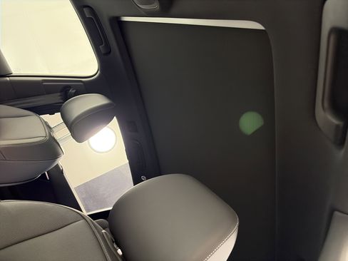 Certified 2025 Audi Q7 3.0T Premium Plus w/ Premium Plus Package image 17