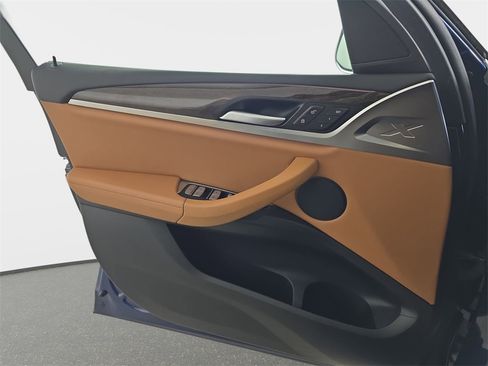 Certified 2023 BMW X3 xDrive30i w/ Convenience Package image 27