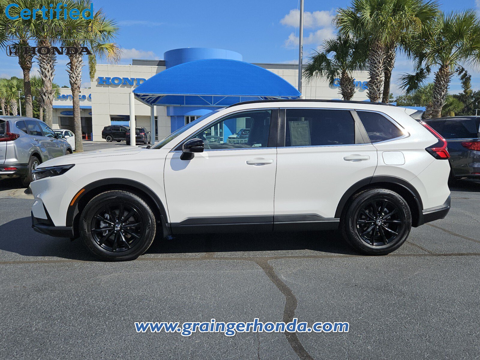Certified 2025 Honda CR-V Sport image 2