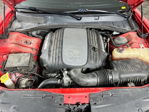 Used 2019 Dodge Charger R/T RWD image 26