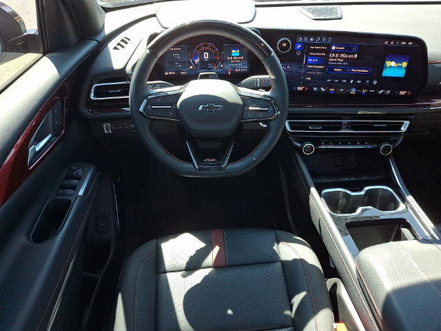 Used 2024 Chevrolet Traverse RS AWD/4WD image 11