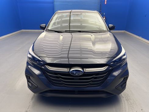 Used 2025 Subaru Legacy Premium AWD/4WD image 3
