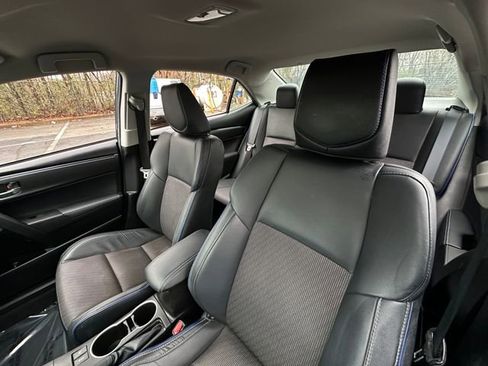 Used 2019 Toyota Corolla SE image 11