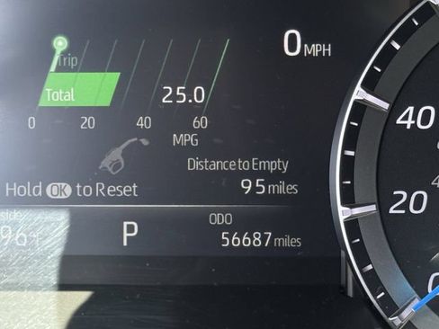 Used 2021 Toyota Highlander Platinum AWD/4WD image 17