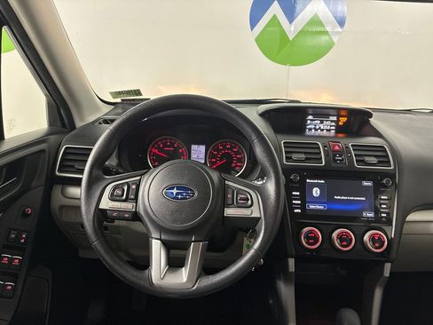 Used 2017 Subaru Forester 2.5i Premium w/ All-Weather Package image 11