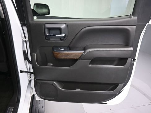 Used 2018 GMC Sierra 1500 Denali w/ Denali Ultimate Package AWD/4WD image 36