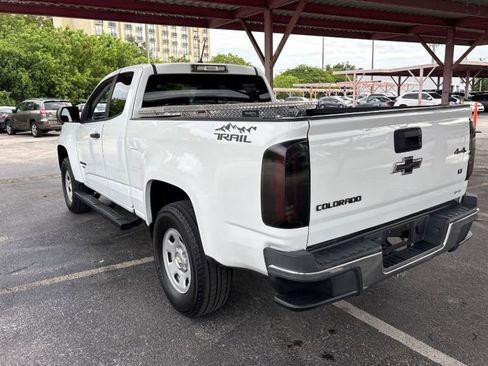 Used 2016 Chevrolet Colorado W/T RWD image 2
