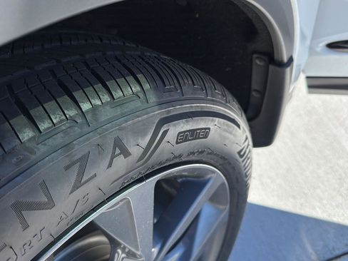 Used 2023 Acura MDX A-Spec image 36