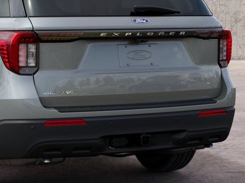 New 2027 Ford Explorer Active RWD image 23