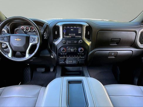 Used 2021 Chevrolet Silverado 1500 LTZ AWD/4WD image 16