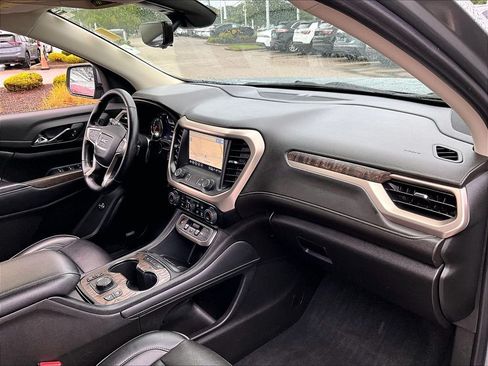 Used 2023 GMC Acadia Denali w/ Denali Ultimate Package AWD/4WD image 14