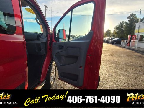 Used 2015 Ford Transit 150 XLT image 14