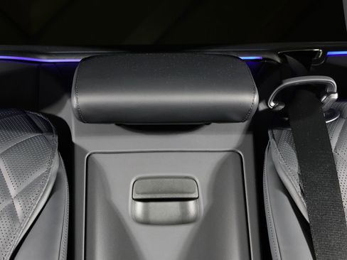 Used 2025 Mercedes-Benz S 580 4MATIC Sedan image 24