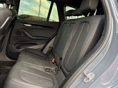 Used 2021 BMW X1 xDrive28i w/ Convenience Package image 6