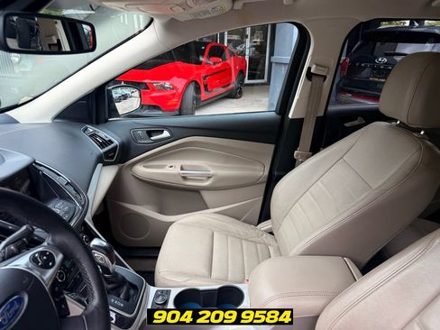 Used 2013 Ford Escape SEL FWD image 29