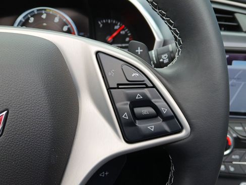 Used 2019 Chevrolet Corvette Grand Sport image 9