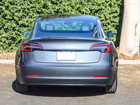 Used 2023 Tesla Model 3 Standard Range RWD image 7