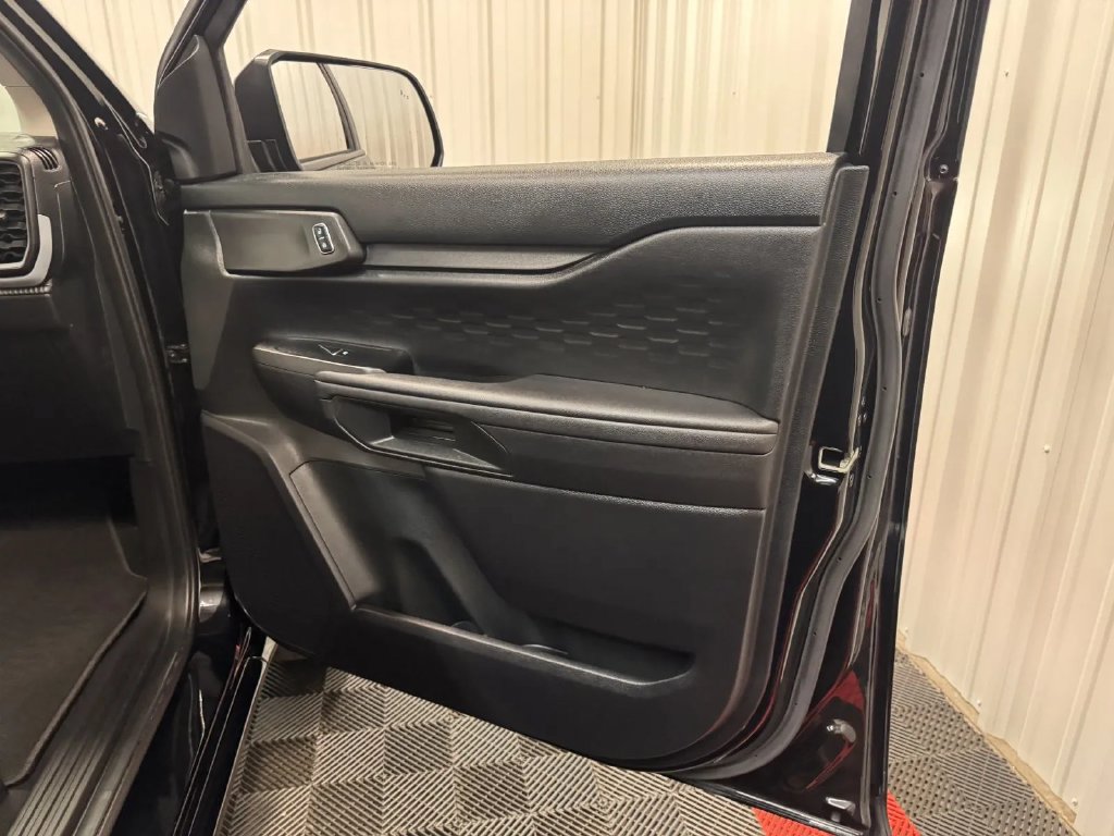 Used 2024 Ford Ranger XL AWD/4WD image 38