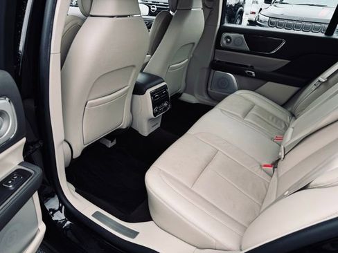 Used 2020 Lincoln Continental Reserve w/ Luxury Package AWD/4WD image 25