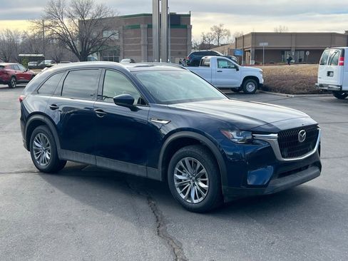 Used 2025 MAZDA CX-90 3.3 Turbo w/ Preferred Package AWD/4WD image 4