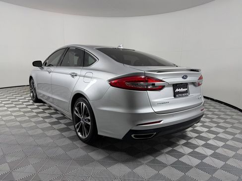 Used 2019 Ford Fusion Titanium image 8