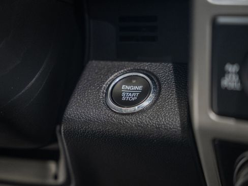 Used 2017 Ford F150 Lariat w/ Equipment Group 502A Luxury image 38