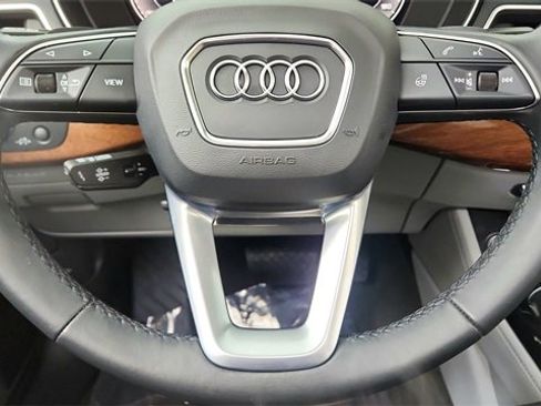 Used 2024 Audi A4 2.0T Premium Plus w/ Premium Plus Package image 40