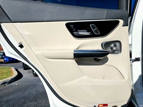 New 2026 Mercedes-Benz GLC 300 4MATIC image 25