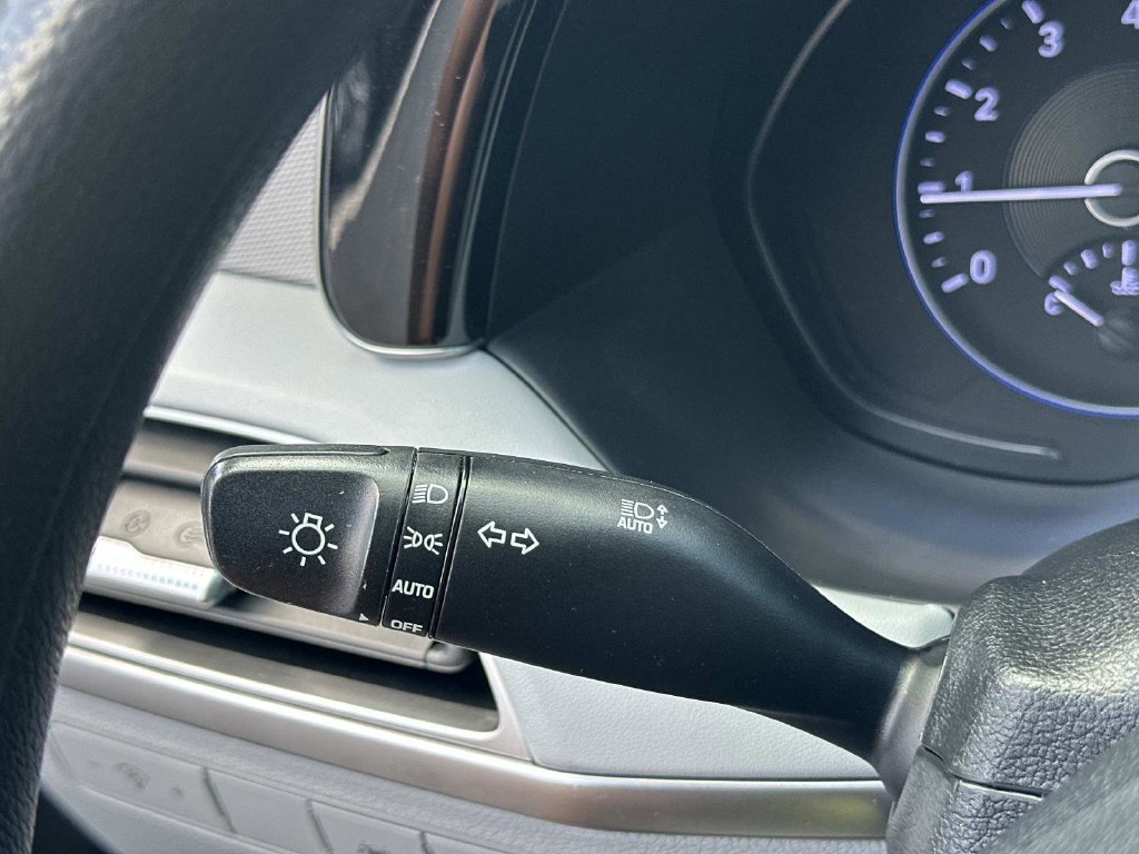 Used 2021 Hyundai Palisade SE FWD image 21
