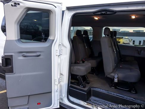 Used 2016 Ford Transit 350 XL image 22